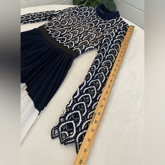 SELF-PORTRAIT Size 2  Navy Blue and White Open Crochet Pleated MIDI Long Sleeves - Picture 11 of 17
